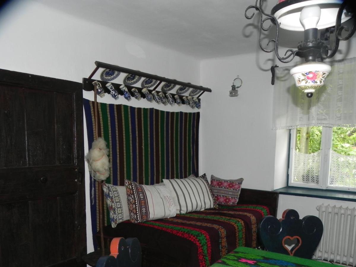 ホテル Iedera Casa De Familii 1 Pianu de Sus エクステリア 写真